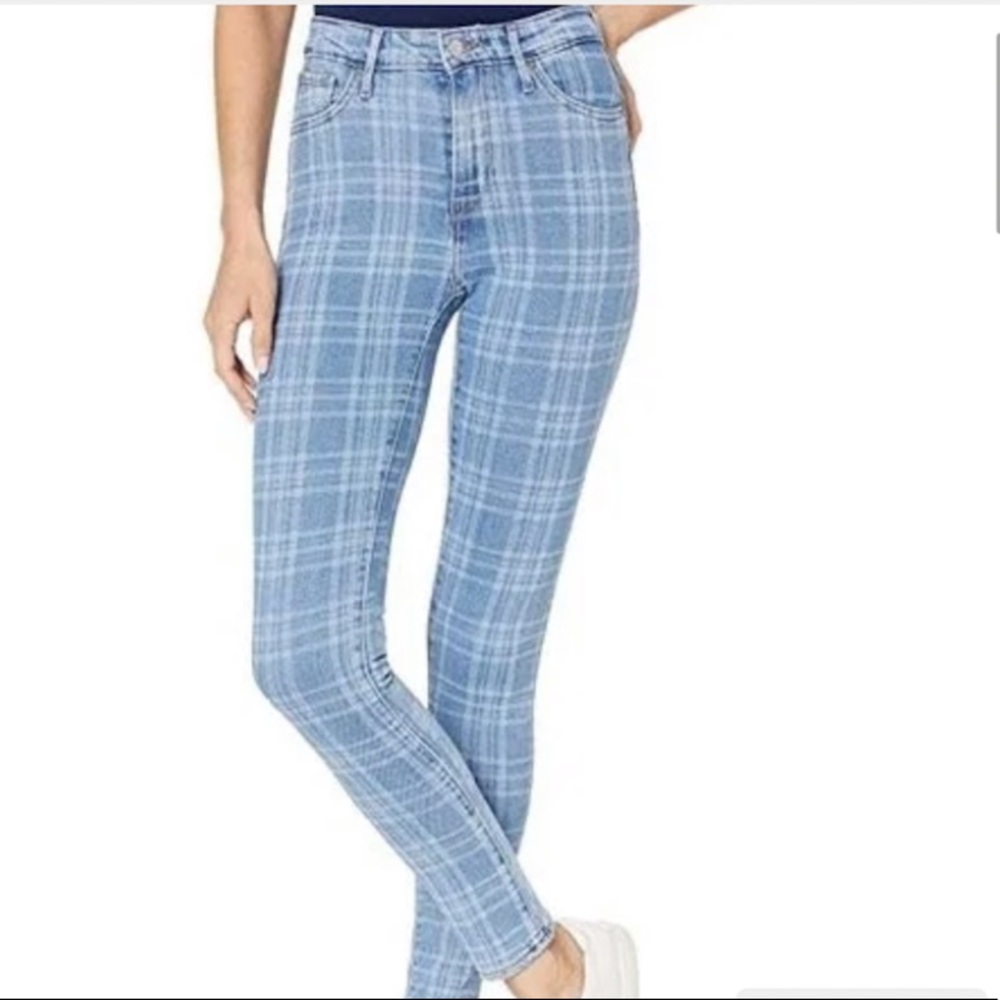 Levi’s women’s 721 Plaid High Rise Skinny Jeans 26